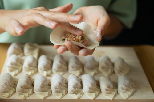 包饺子小学生作文四篇