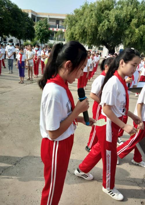 难忘小学生活小学六年级作文