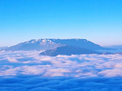 九华山莲峰云海导游词