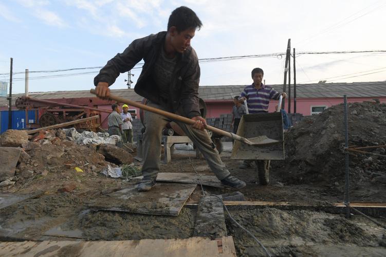 包工包建筑材料施工承建合同