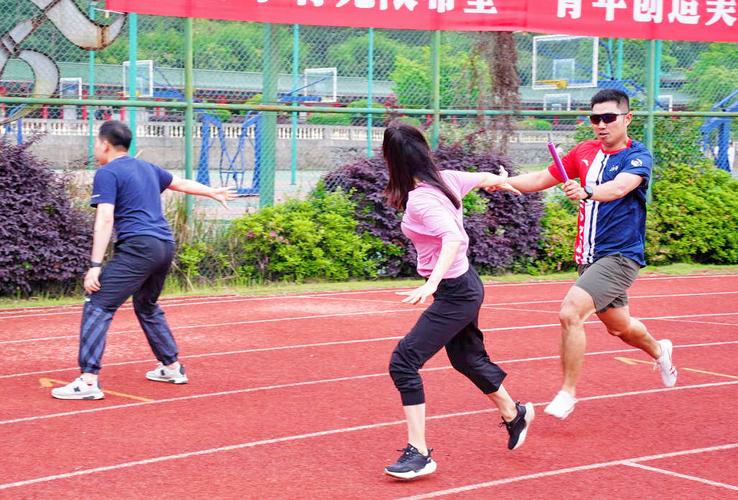 2024小学生运动会投稿词100字大全