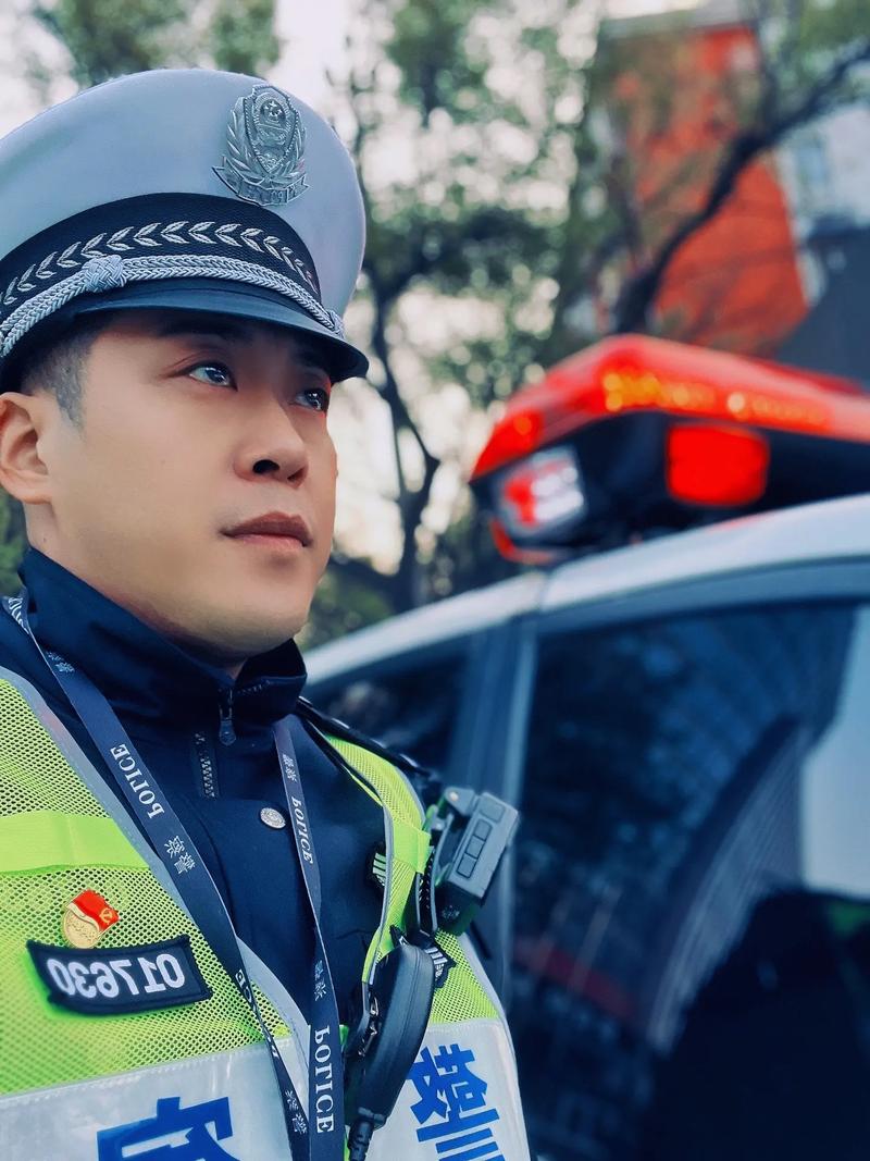 民警述职述廉报告范例