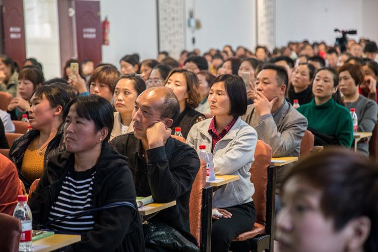 关于学生家长写给老师的道歉信